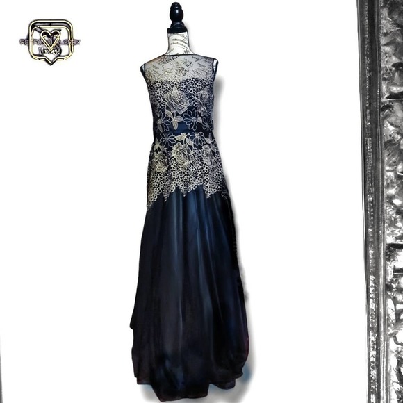 Tahari S. Levine Gold Embroidered Tulle Special Occasion Ballgown - Picture 3 of 11